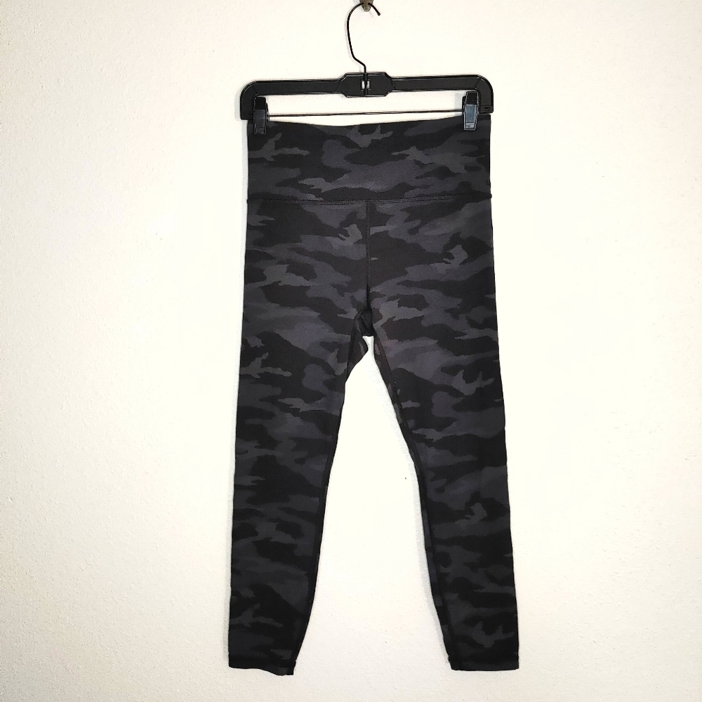 Athleta Black Camouflage Leggings